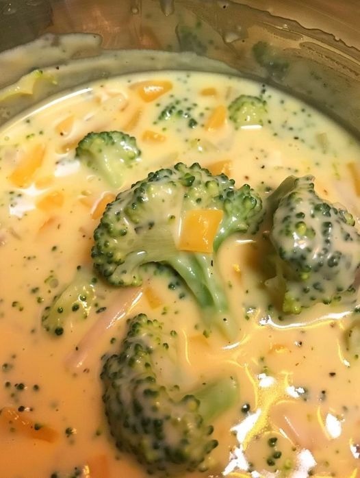 Zuppa di Broccoli e Cheddar