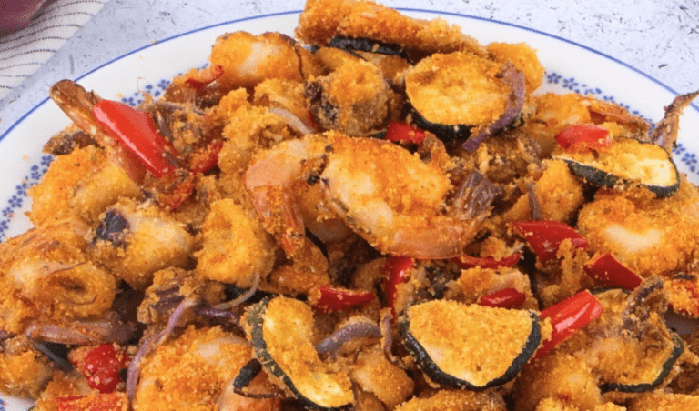 Calamari e gamberi gratinati al forno