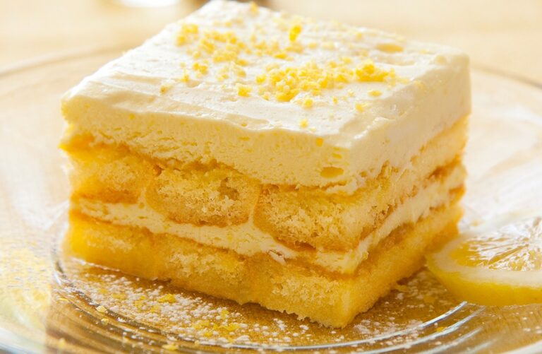 Tiramisù al limone: la versione alternativa, golosa e senza uova